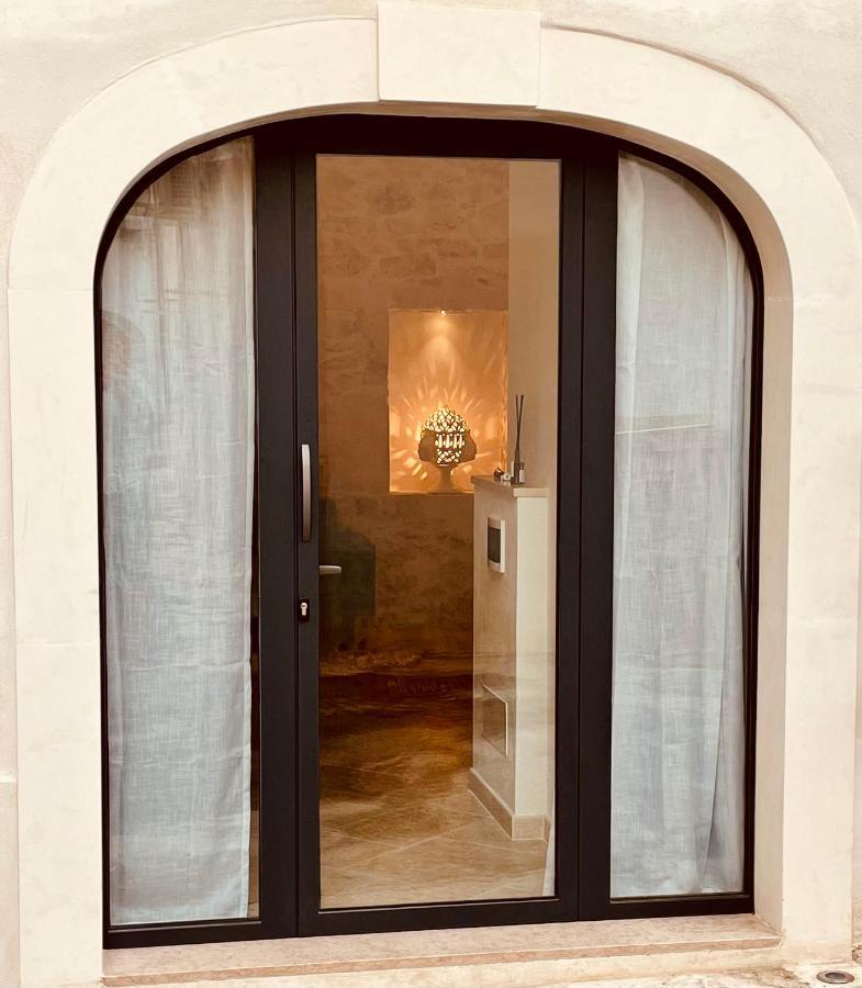 White Room Ostuni Exterior photo